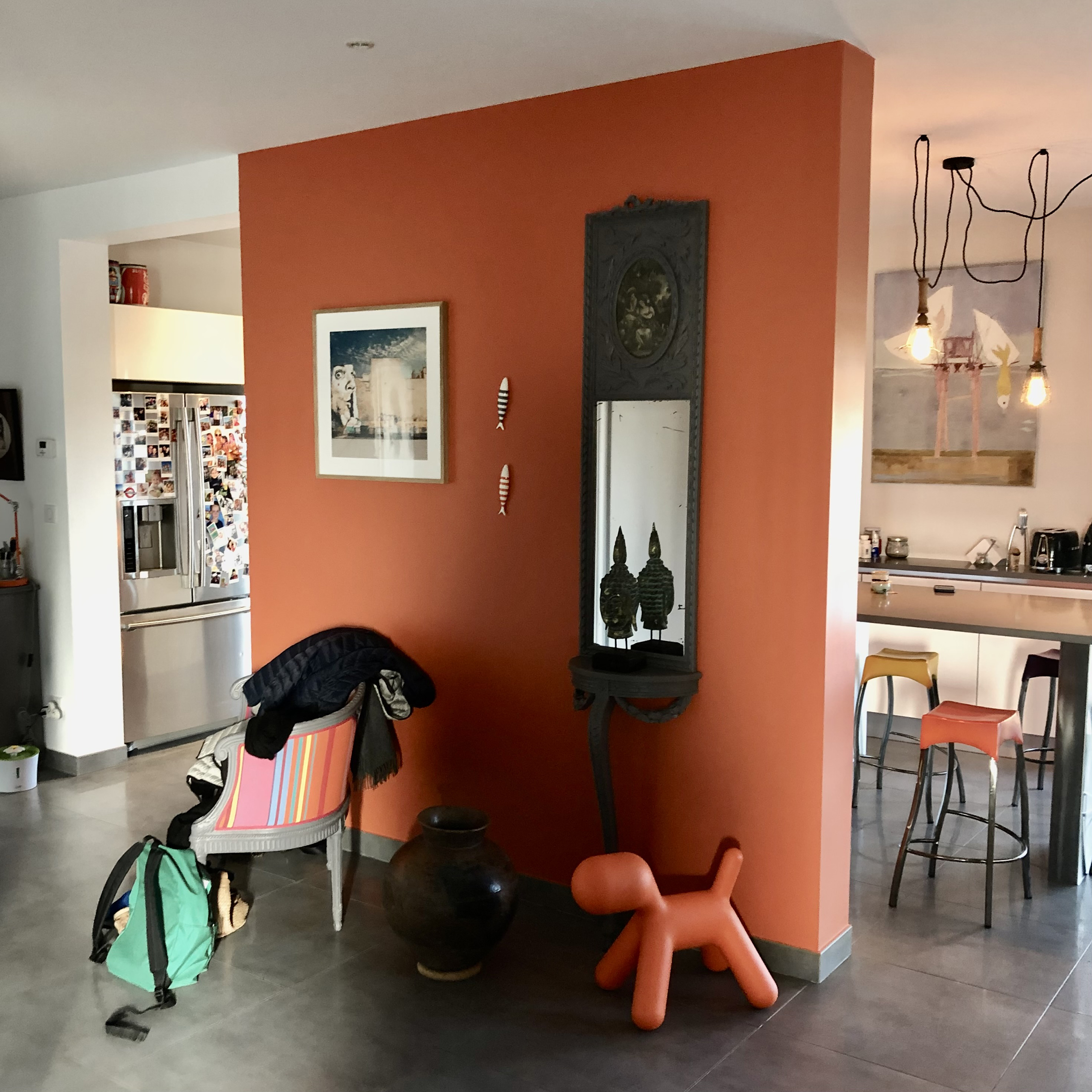 avant-cuisine-mur-orange-entree-saint-gely-06