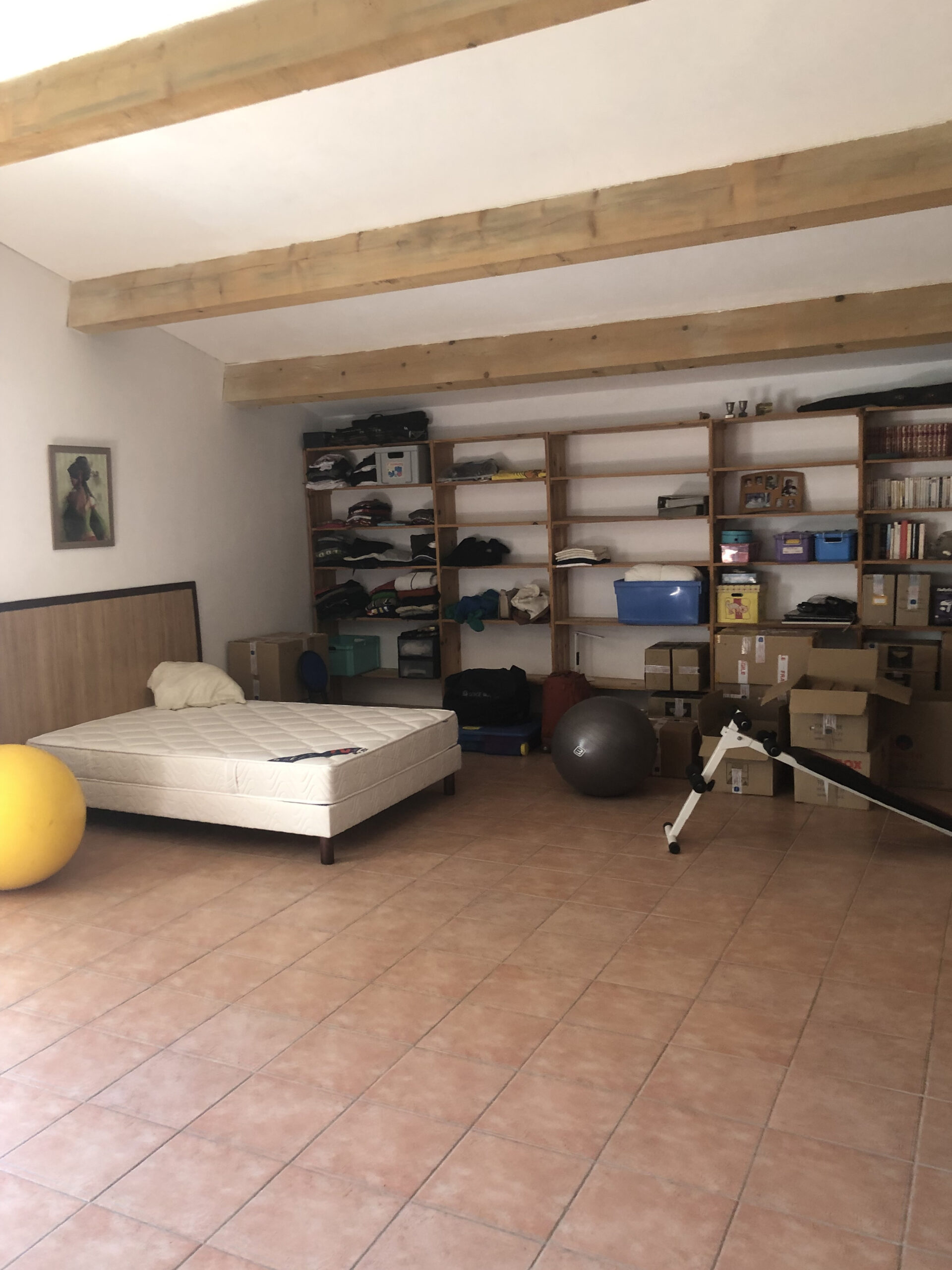 renovation-mas-etage-avant-travaux-herault-01