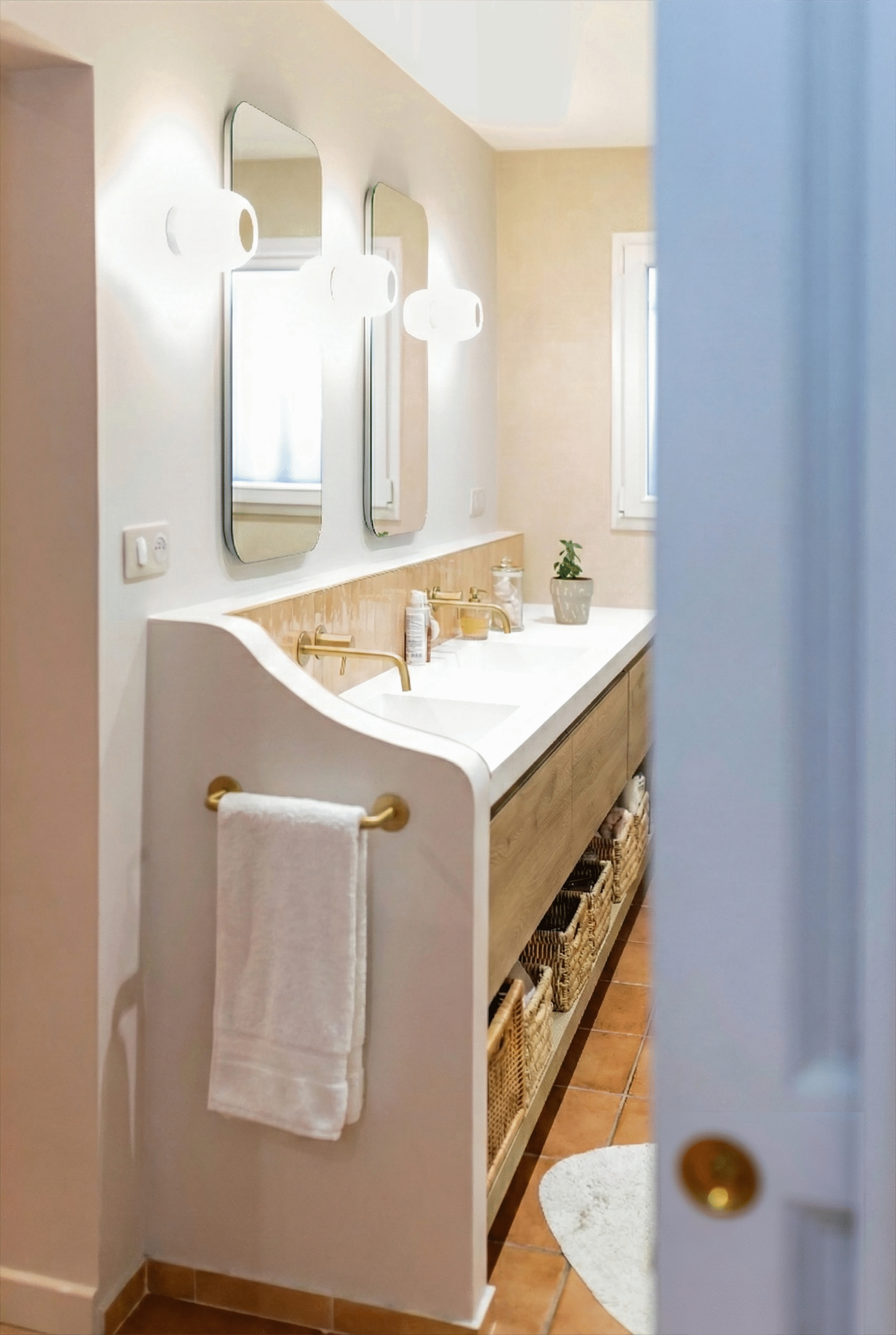 renovation-mas-salle-bain-apres-meuble-vasque-entree-herault-02