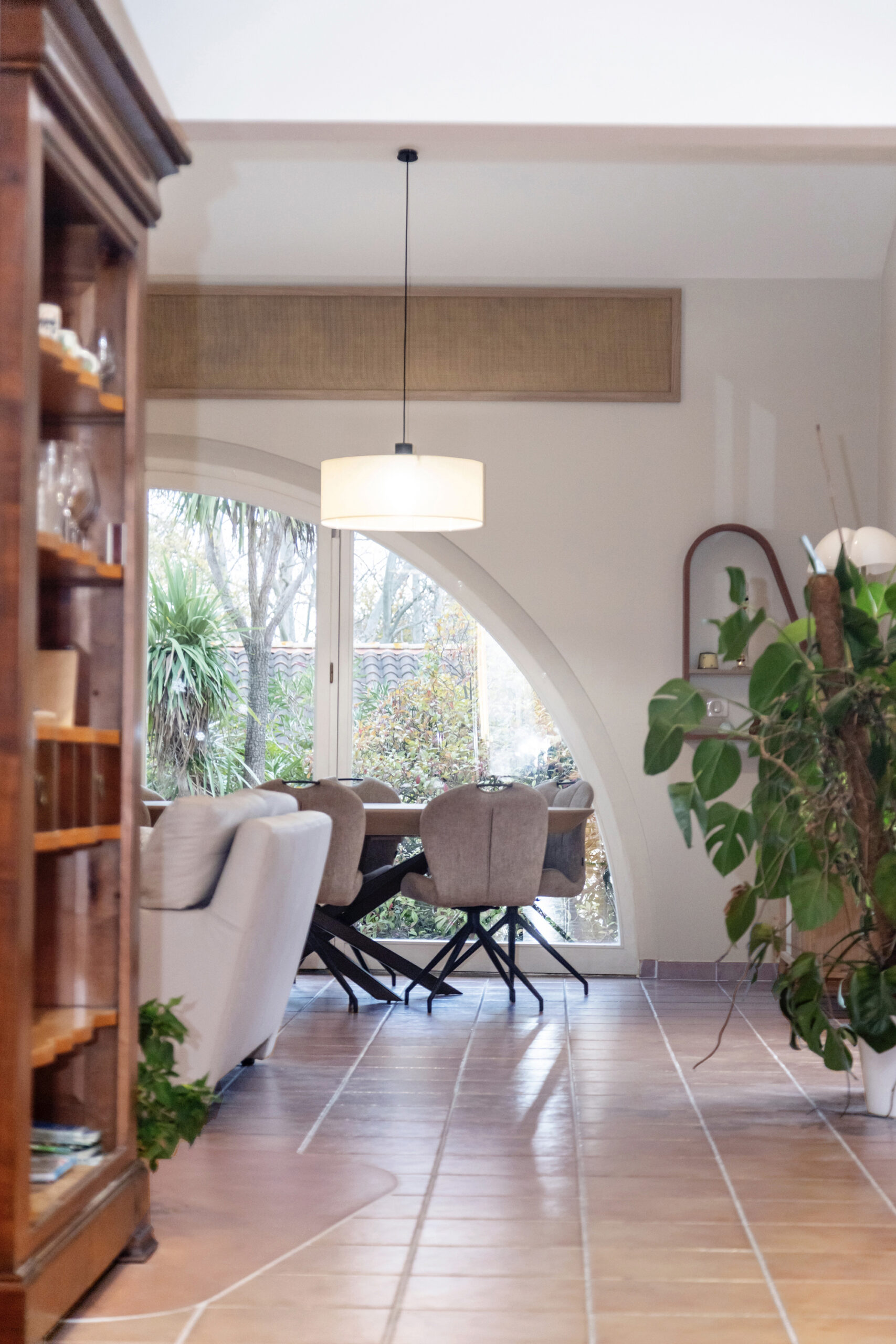 renovation-mas-sejour-apres-entree-salle-manger-herault-07