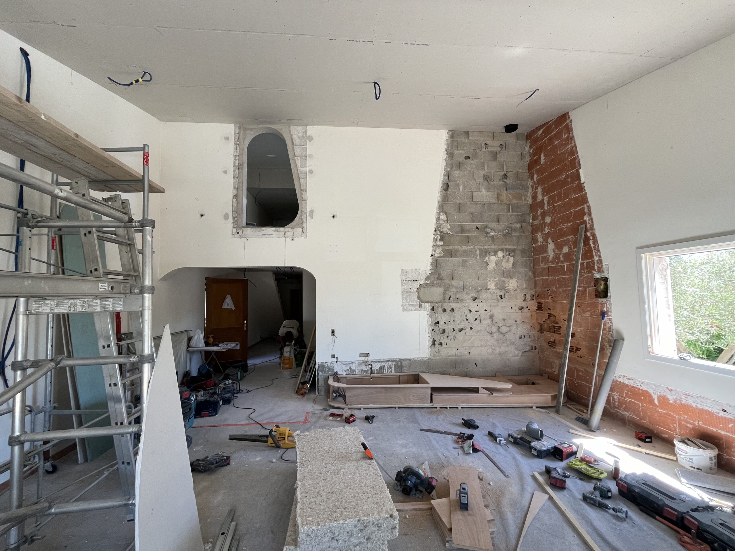 renovation-travaux-mas-chantier-faux-plafond