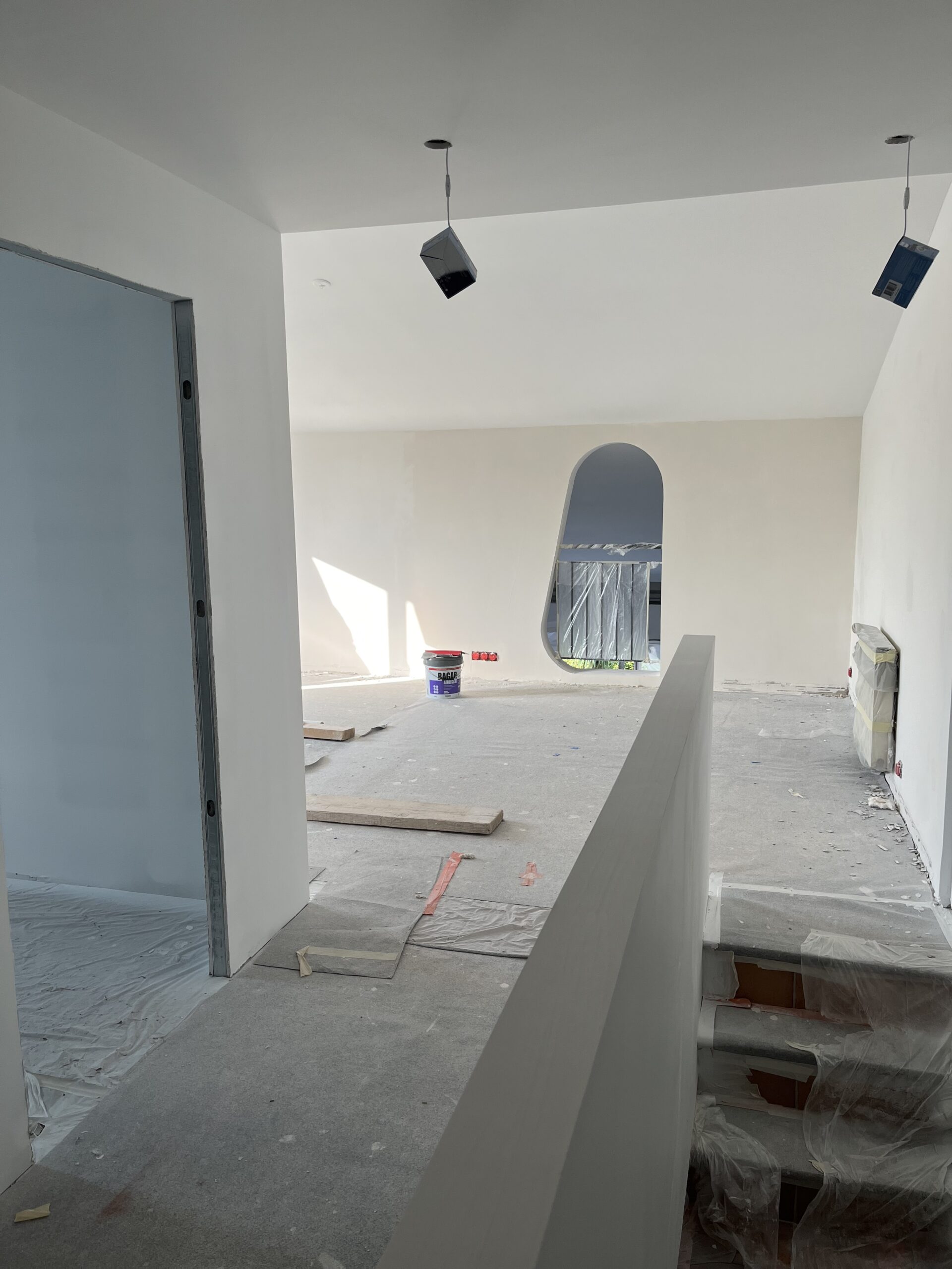 renovation-travaux-mas-chantier-ouverture-goutte-eau-05