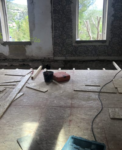 Travaux : pose plancher OSB à l'étage